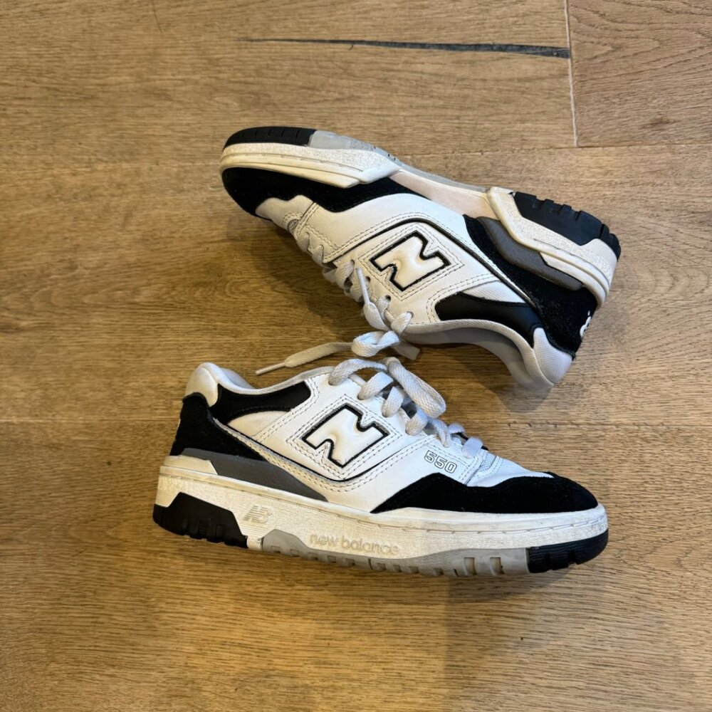 New Balance 550 White & Black Sneakers